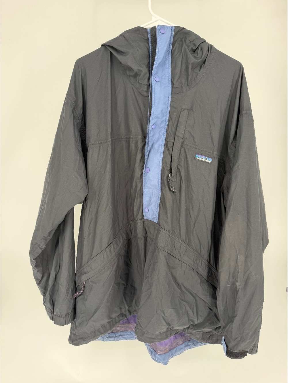 Patagonia Large Nylon Hooded Jacket with Purple and Blue Accents